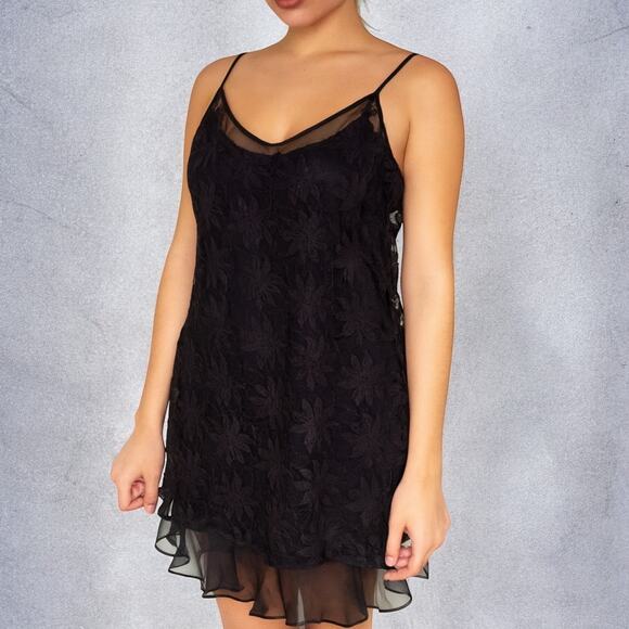 Vintage 90s Victoria's Secret Gold Label Black Lace Babydoll Slip Gown Large - Picture 1 of 7